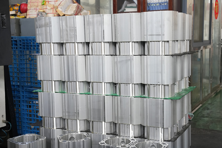 Megmunkáló központ